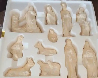 Silvestri Nativity Figurines