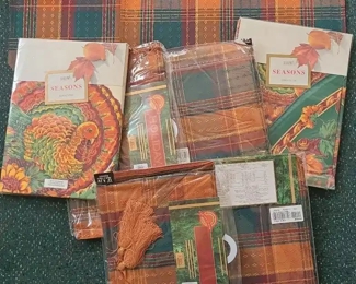 Thanksgiving Linens