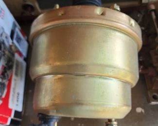 Brake booster, new