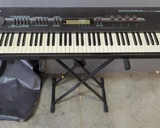 Alesis QuadraSynth Expandable Master Keyboard, With Stand
