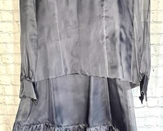 Givenchy Size 10 Formal Wear 100 Silk