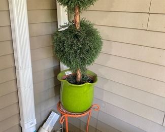 Topiary & Plant Stand