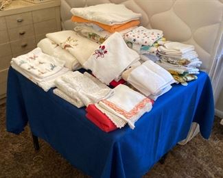 Loads of Linens for Bath (i.e., towels), Kitchen, and more!