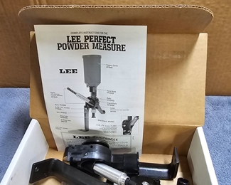 Lee Perfect Powder Measure