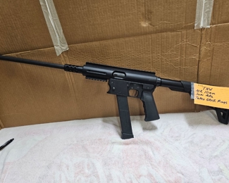 TNW ASR 10MM Semi Automatic
(Takes Glock Mags)