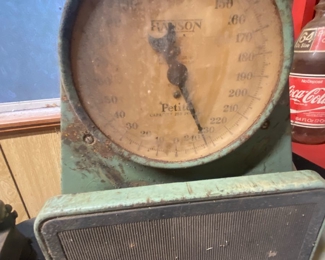 Antique Hanson Petite Scale