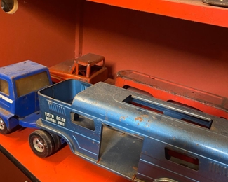 Structo Vista Dome Horse Van