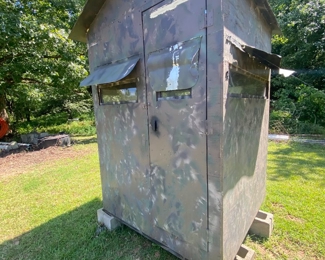 Hunting Blind/Box
(We have 2 of these)