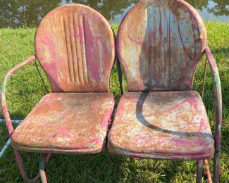 Mid Century Clam Shell Glider