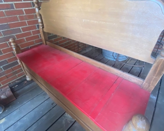 Beautiful Headboard Bench