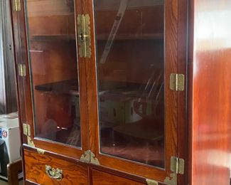 Beautiful Vintage Asian Style Display Cabinet