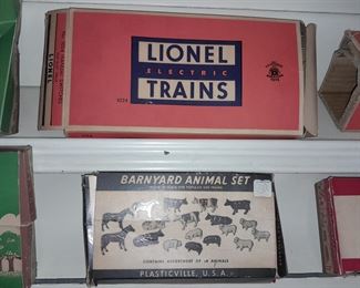 Plasticville Buildings W/ Boxes
