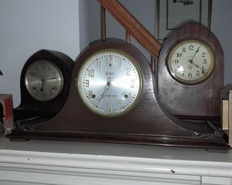 Antique Mantle Clocks
