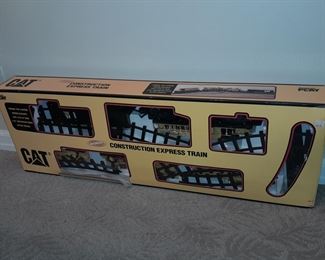 CAT Construction Express Train Set In Box

