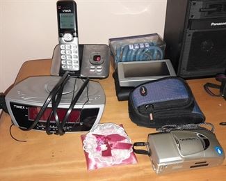 Vintage Cameras & Boombox
