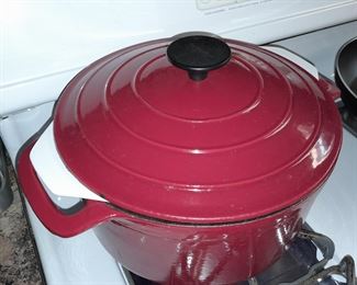 Cast Iron Dutch Oven
