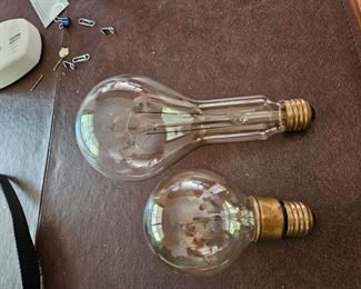 Very old light bulbs