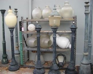 Assorted outdoor lighting