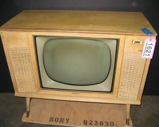 VINTAGE 1950's 1960's TELEVISION