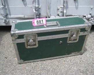 Lot - 881
Anvil Cases roadie case (31" x 17" x 9")
SKU# : 477346