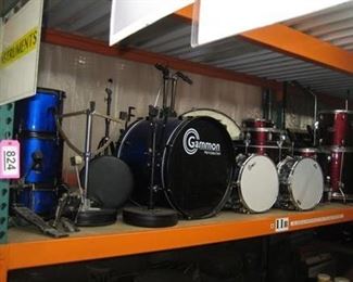 Lot - 824
lot - drums
SKU# : 477289
