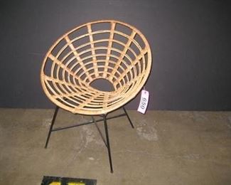 Lot - 650
rattan lounge chair
SKU# : 477115