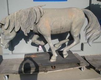 Lot - 330
statue, foam (112" x 52" x 58") mesh with faux finish, weathers well, in year for 10 years
SKU# : 476795