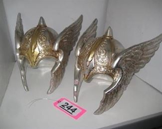 Lot - 244
lot - 2 helmet decor (resin or plaster)
SKU# : 476709
