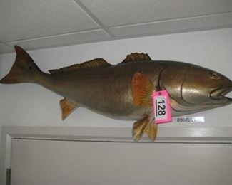 Lot - 128
fish mount (48" L)
SKU# : 476593