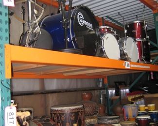 Lot - 824
lot - drums
SKU# : 477289