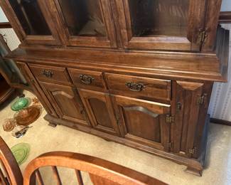 BUY IT NOW: $550 Antique Oak Hutch