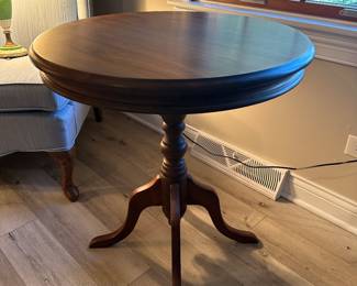 BUY IT NOW: $120 Antique Round Side Table by Amana