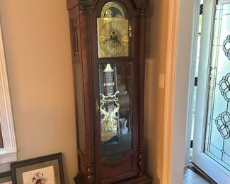 BUY IT NOW: $500 Vintage Grandfather Clock by Howard Miller