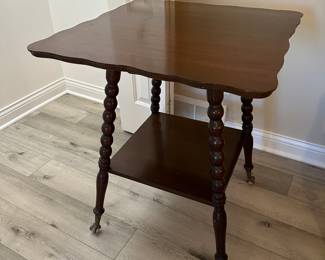 BUY IT NOW: $120 Antique Oak Parlor Table by Amana 