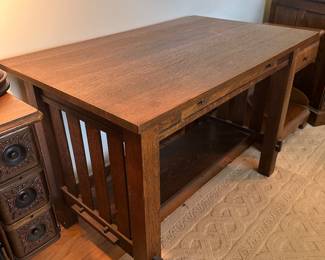 BUY IT NOW: $250 Antique Desk