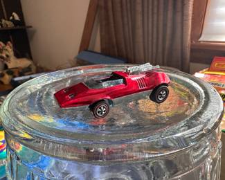 Buy it now! $42 Peeping Bomb, U.S. , rose red, black interior 