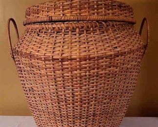 Decorative Basket Hamper With Lid