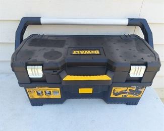 Dewalt toolbox