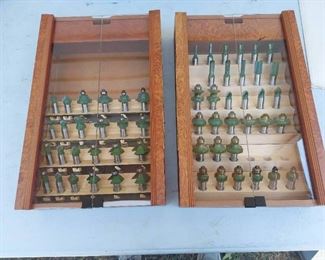 (56) router bits in. case