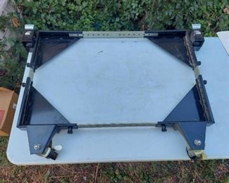 adjustable saw cart