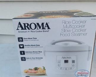 Aroma rice cooker/steamer