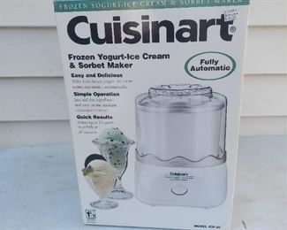 Cuisinart ICE-20 Automatic 1-1/2-Quart Ice Cream Maker White