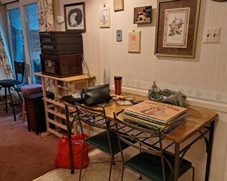Kitchen table & wine rack