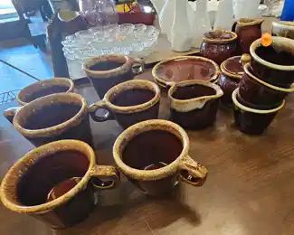 LOT OF HULL USA DISHES AND CUPS