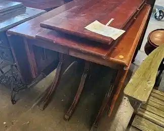 DROP LEAF TABLE