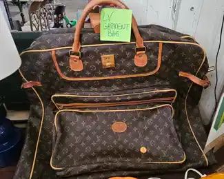 LV GARMENT BAG