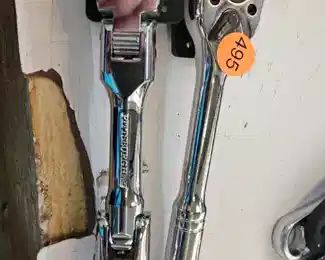 TWO PITTSBURG QUICK RELEASE RATCHETS