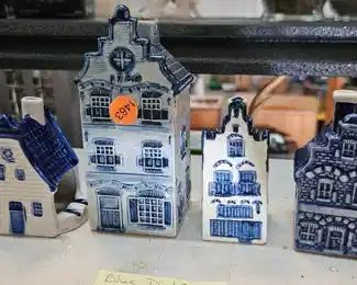 DELFT HAND PAINTED IN HOLLAND. 4 PIECES.