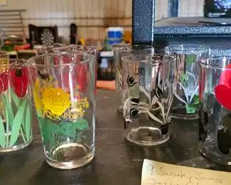 NINE SWANKY SWIG JUICE GLASSES