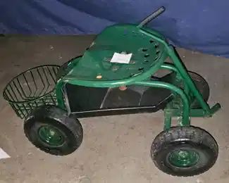 ROLLING GARDEN SEAT HELPER